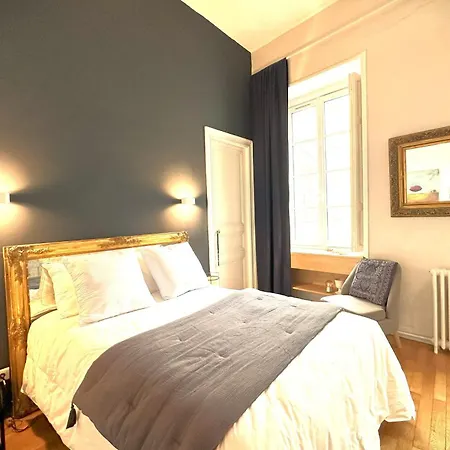 L'illustre-elegant Hypercentre-balcon *